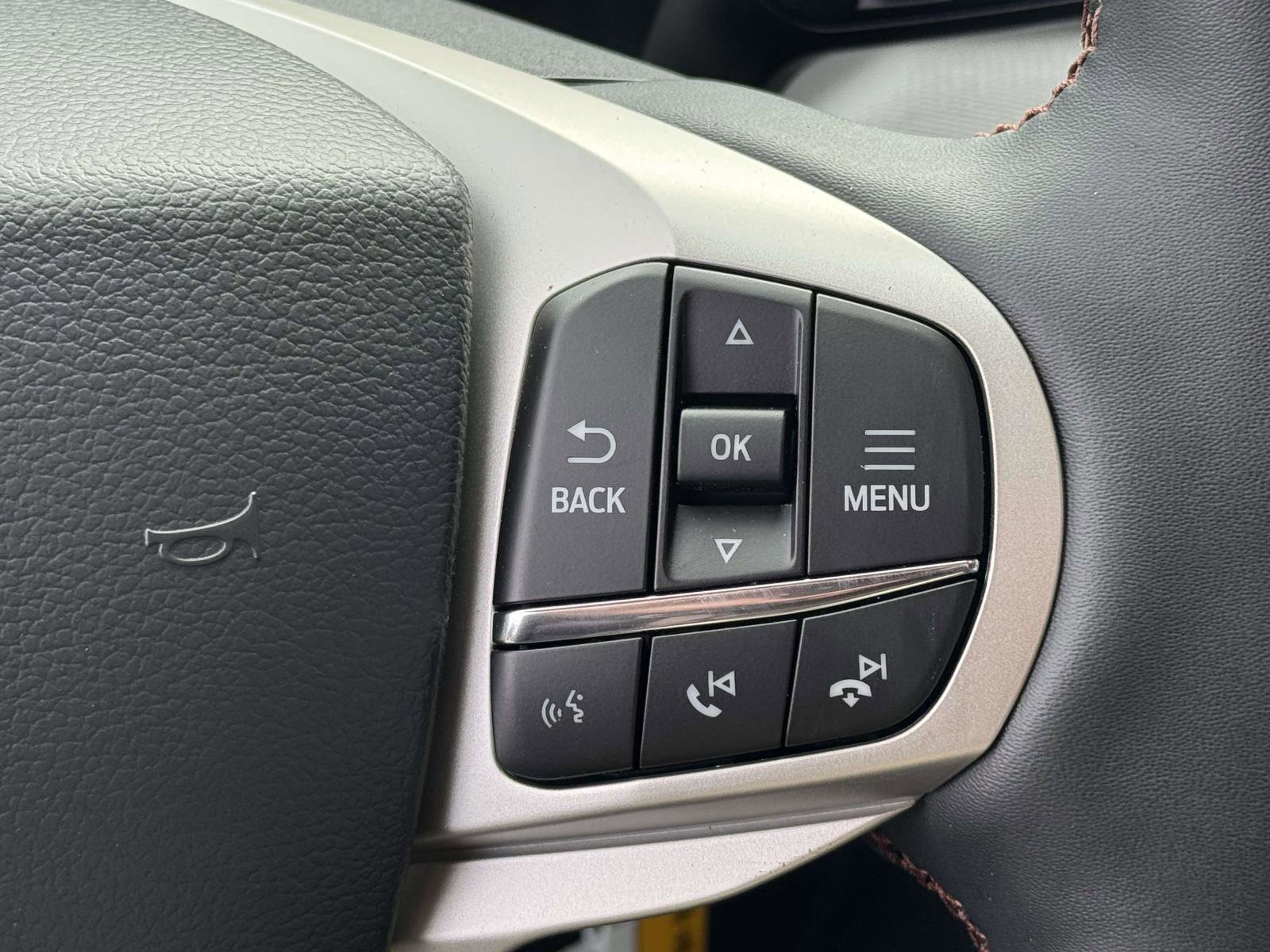 New 2026 Ford Explorer Active image 20