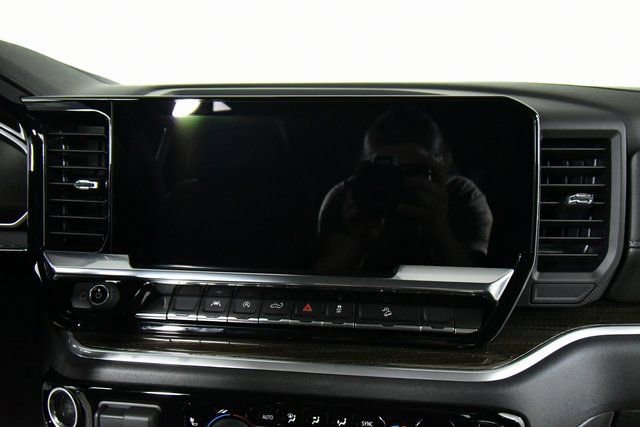 New 2026 Chevrolet Silverado 1500 LT Trail Boss w/ Convenience Package II image 4