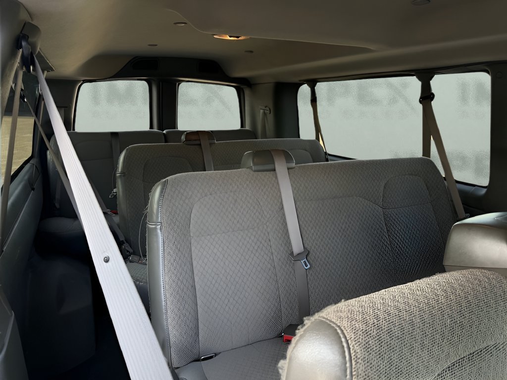 Used 2021 Chevrolet Express 2500 w/ Driver Convenience Package RWD image 12