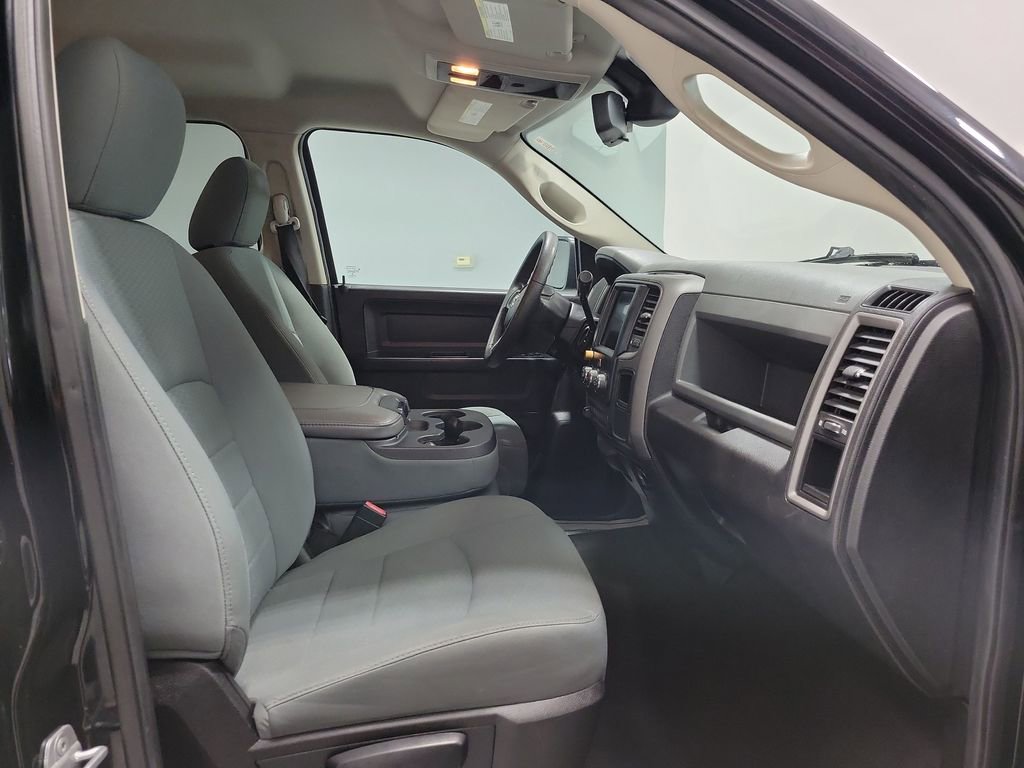 Used 2014 RAM 1500 Express w/ Black Ram 1500 Express Group AWD/4WD image 17