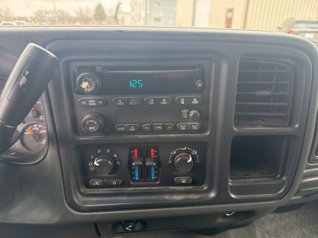 Used 2005 Chevrolet Silverado 1500 LS w/ Light Duty Power Package image 15