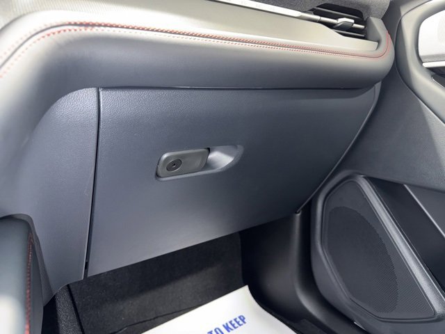 New 2025 Ford Explorer ST-Line w/ Premium Package image 32