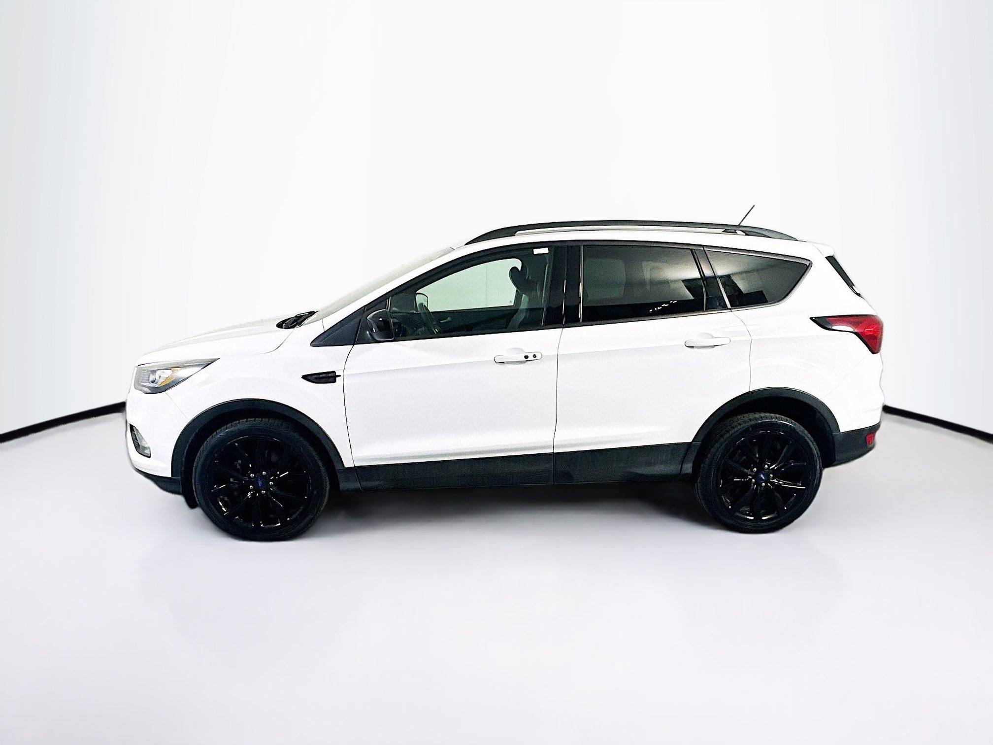 Used 2019 Ford Escape SE AWD/4WD image 4