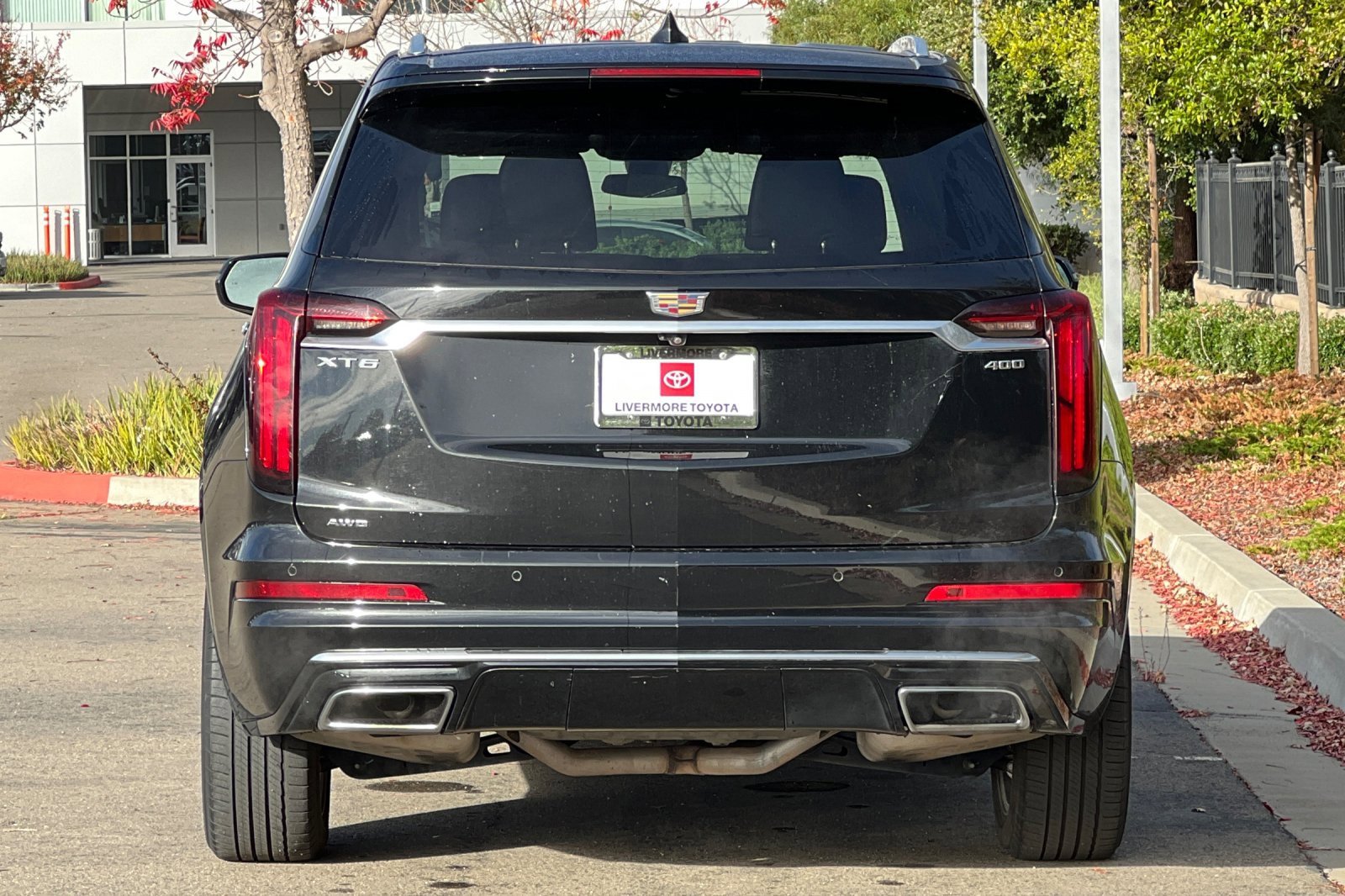 Used 2023 Cadillac XT6 Premium Luxury image 5