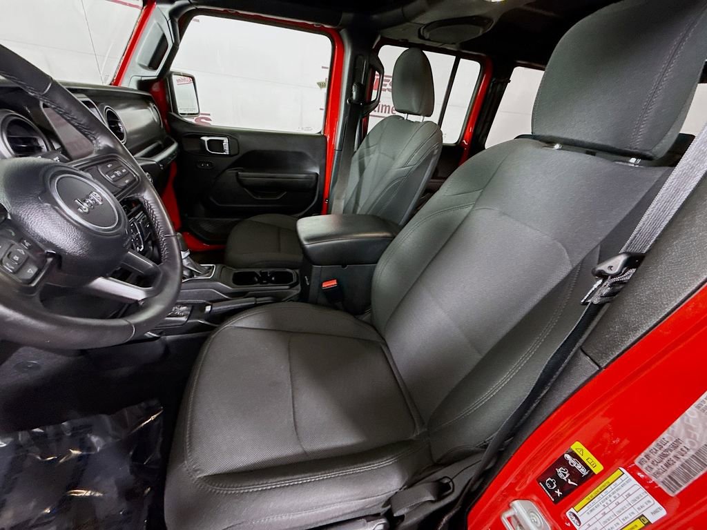 Used 2023 Jeep Wrangler Unlimited w/ Cold Weather Group AWD/4WD image 26