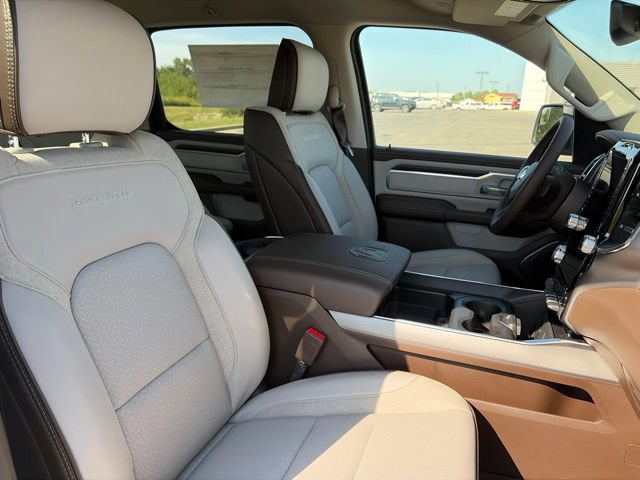 New 2027 RAM 1500 Laramie w/ Chrome Appearance Group AWD/4WD image 11