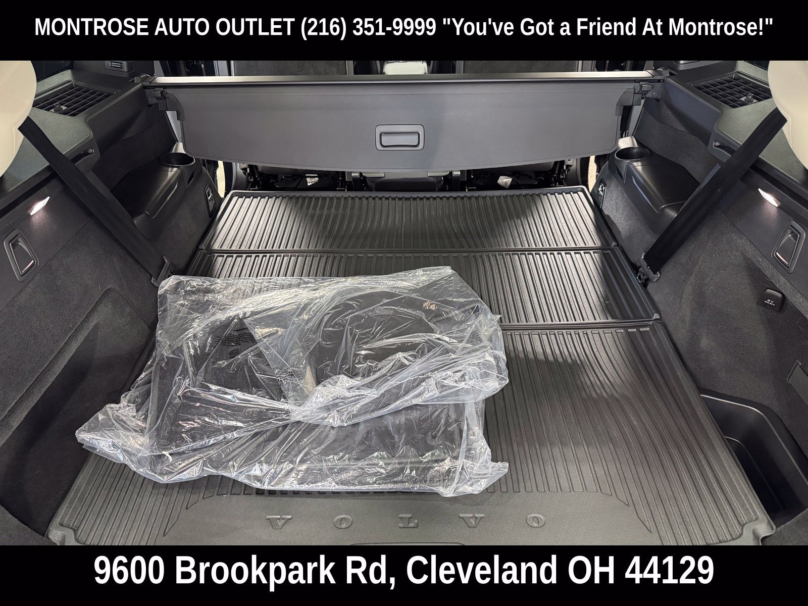 Certified 2025 Volvo XC90 B6 Ultra w/ Protection Package Premier AWD/4WD image 47
