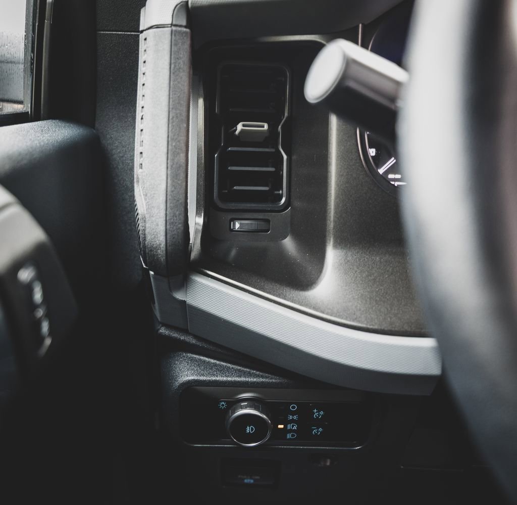 Used 2023 Ford Bronco Big Bend image 20