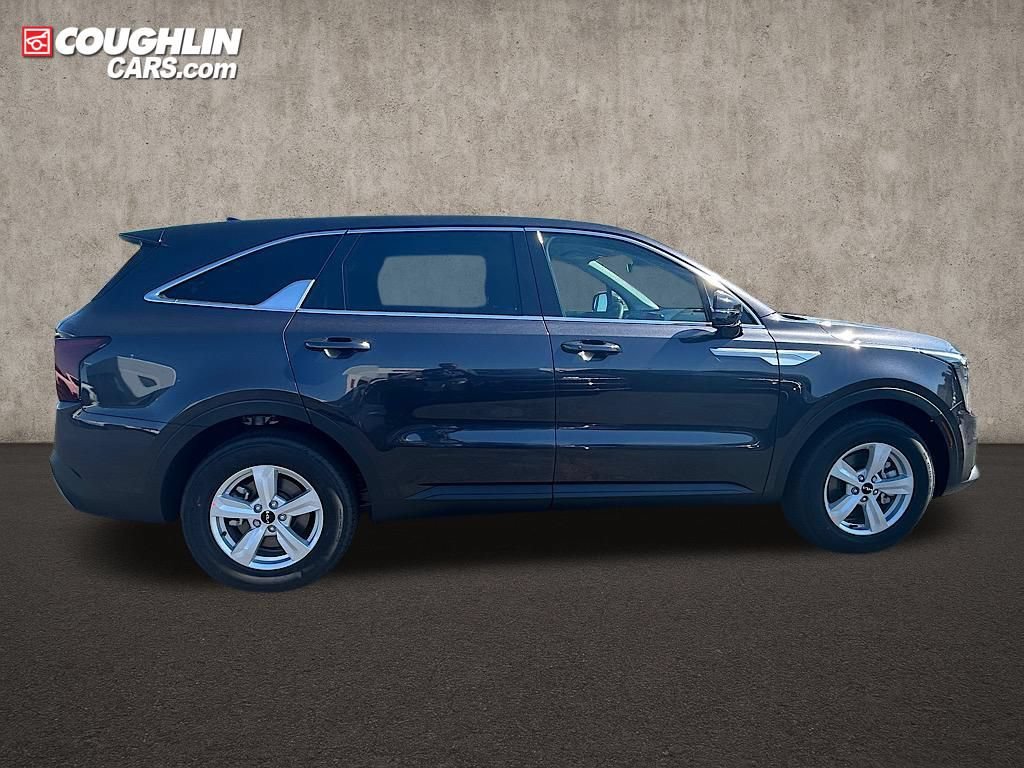 New 2026 Kia Sorento LX FWD video 3
