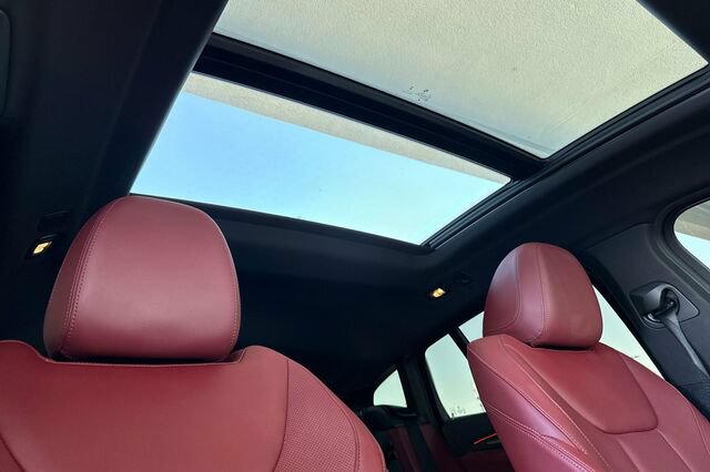 Used 2024 BMW X4 M40i w/ Premium Package AWD/4WD image 17