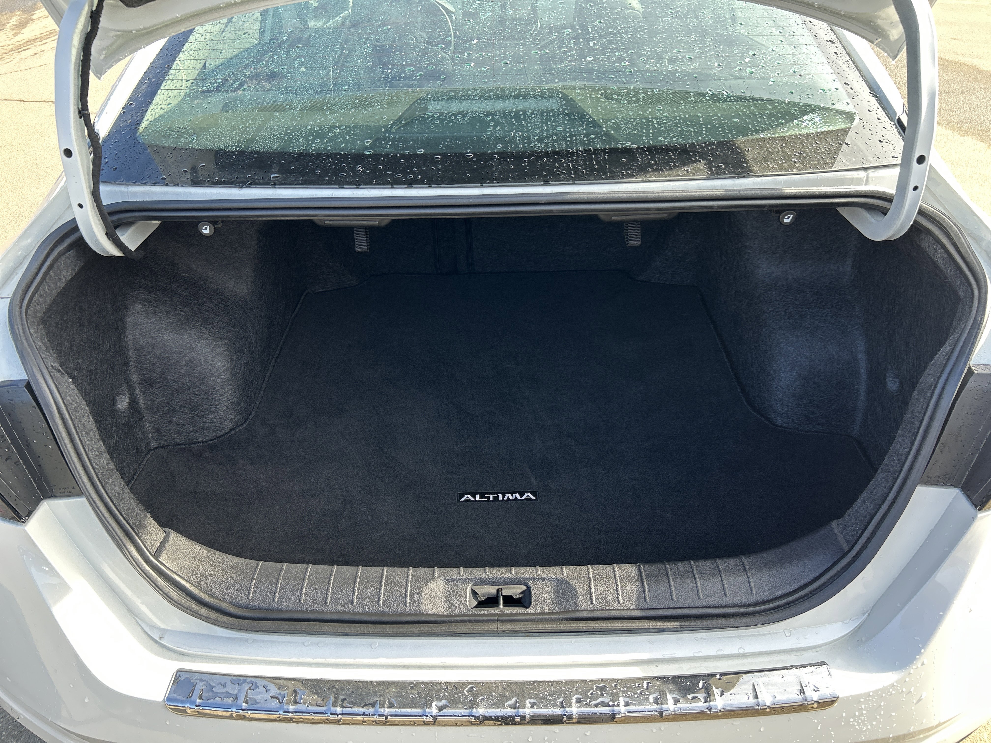 Used 2023 Nissan Altima 2.5 SL image 17