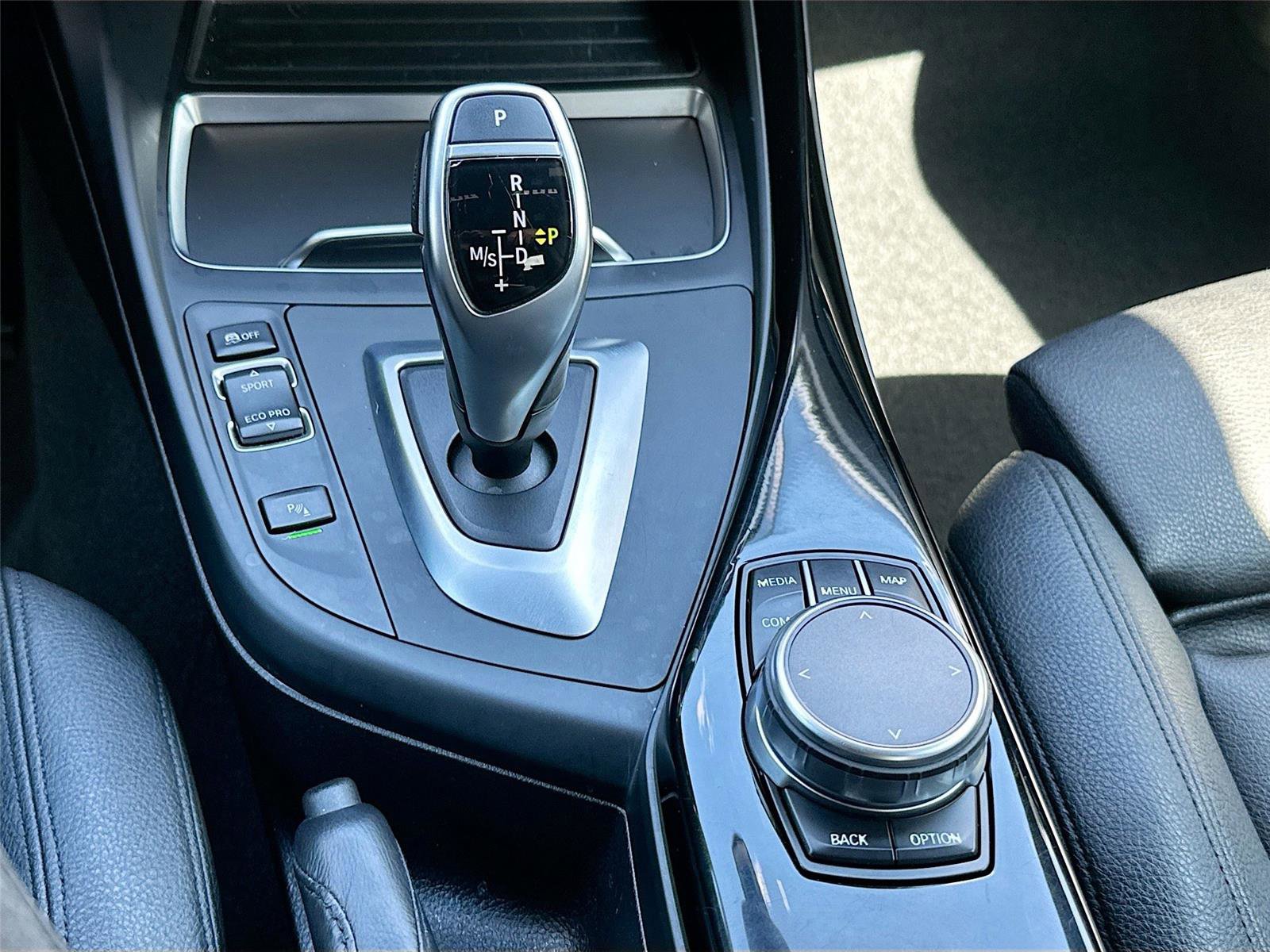 Used 2020 BMW 230i xDrive Coupe w/ Convenience Package image 17