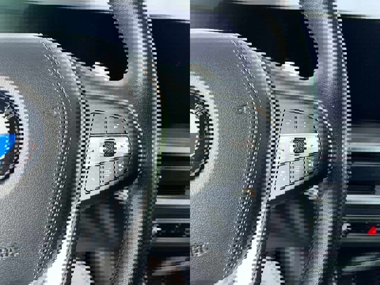 Used 2024 BMW X5 sDrive40i image 17