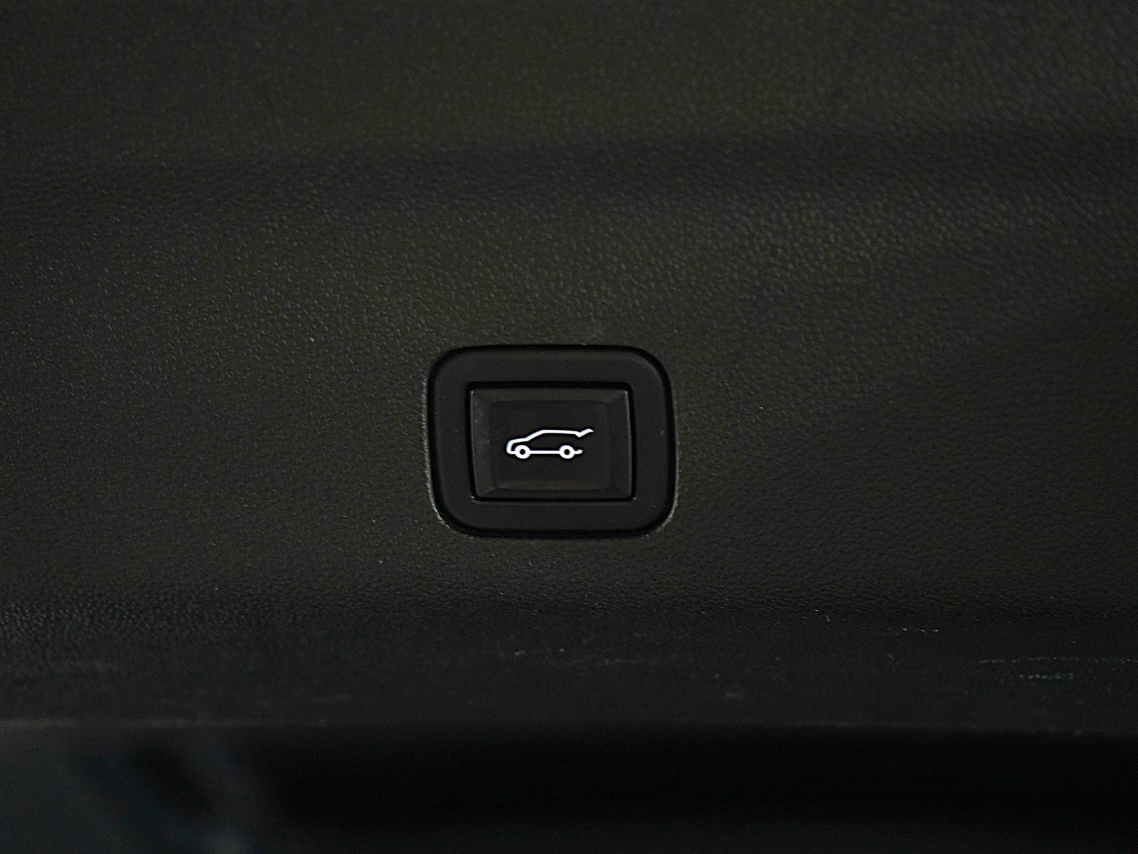 Used 2021 GMC Yukon AT4 image 20