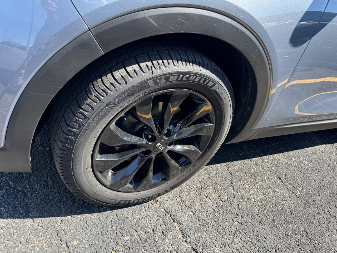 Used 2020 Kia Sorento EX image 10