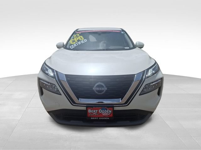 Certified 2023 Nissan Rogue SV FWD image 2