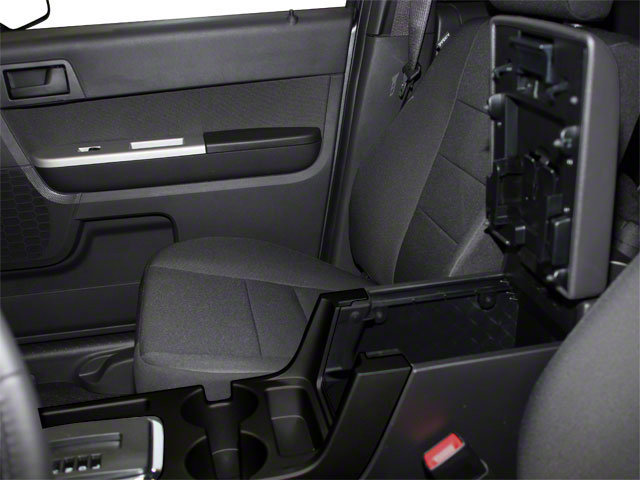 Used 2010 Ford Escape XLT FWD image 17