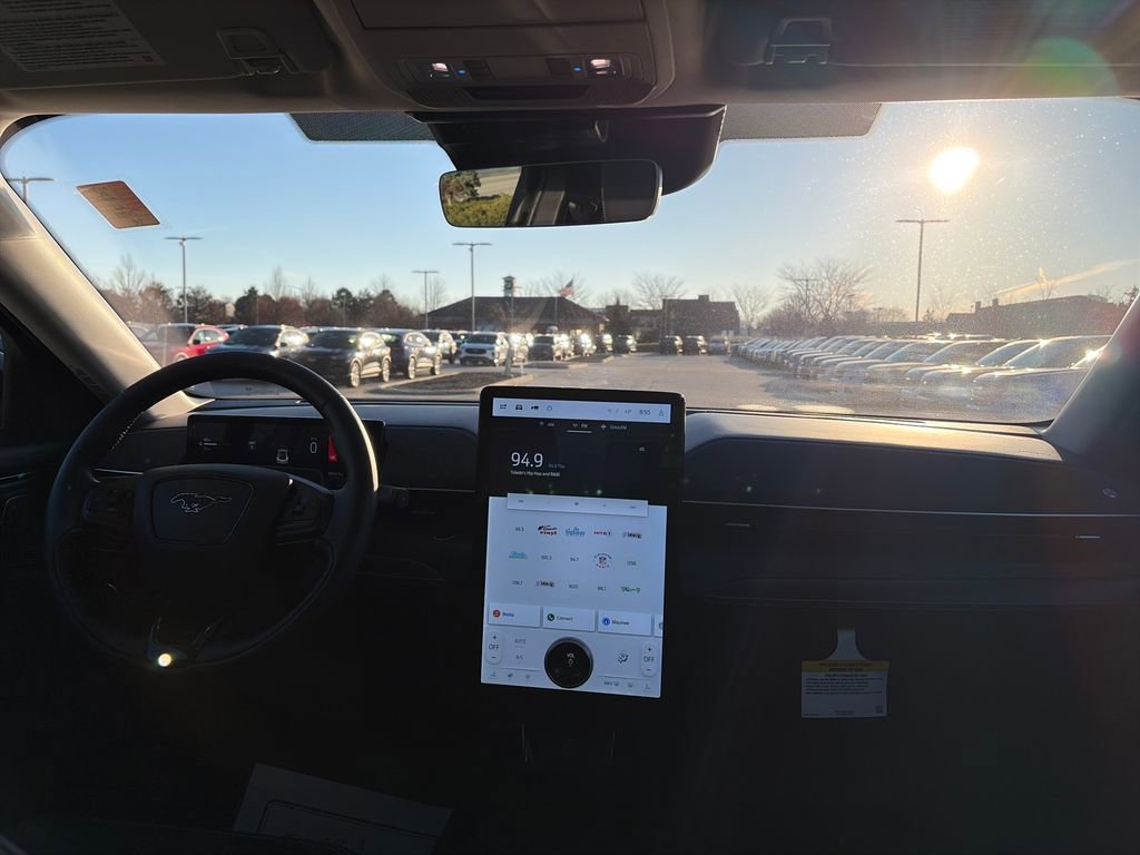 Used 2025 Ford Mustang Mach-E Premium image 40