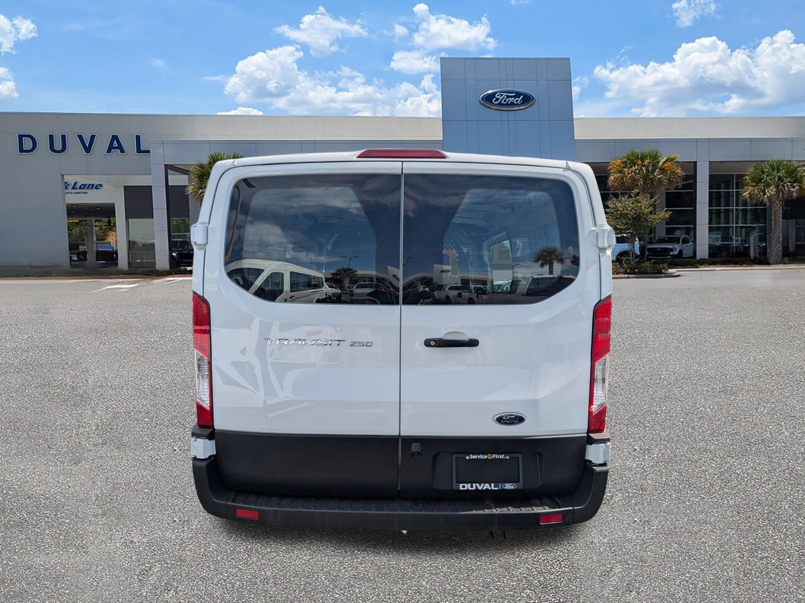 Used 2024 Ford Transit 250 Low Roof w/ Exterior Upgrade Package image 5