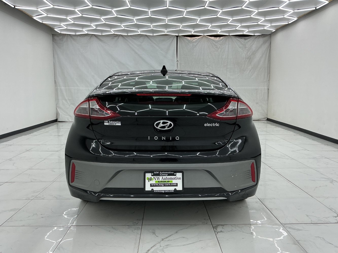 Used 2019 Hyundai Ioniq Limited FWD image 10