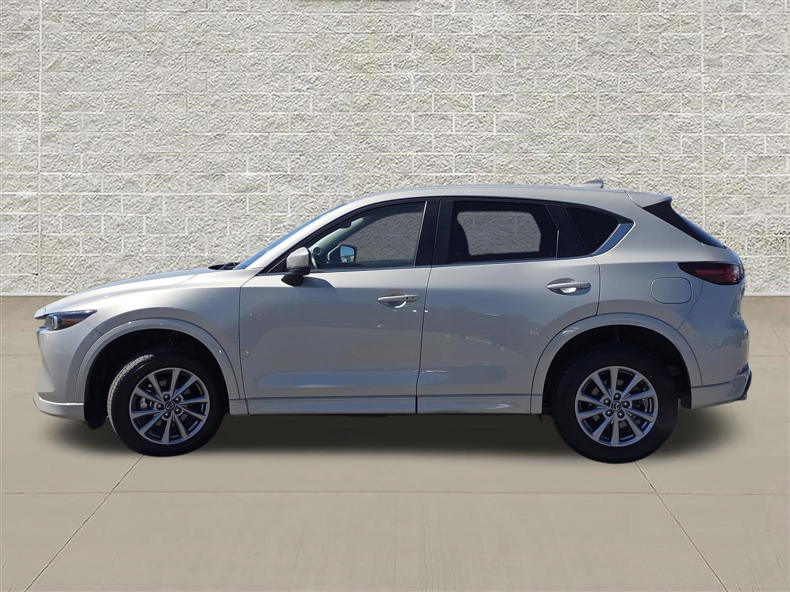 Used 2025 MAZDA CX-5 AWD 2.5 S w/ Preferred Package image 4