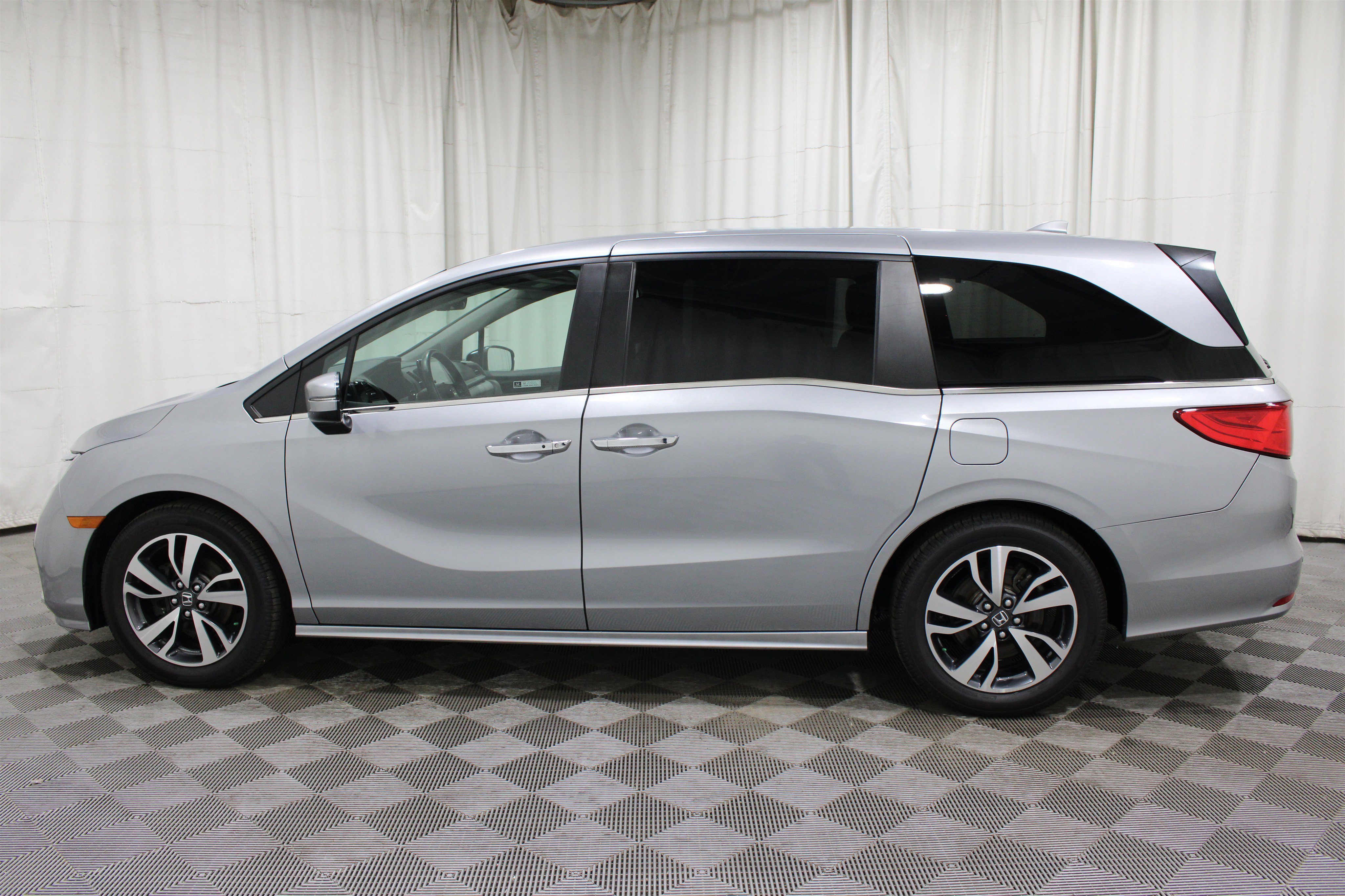 Used 2021 Honda Odyssey Touring image 33