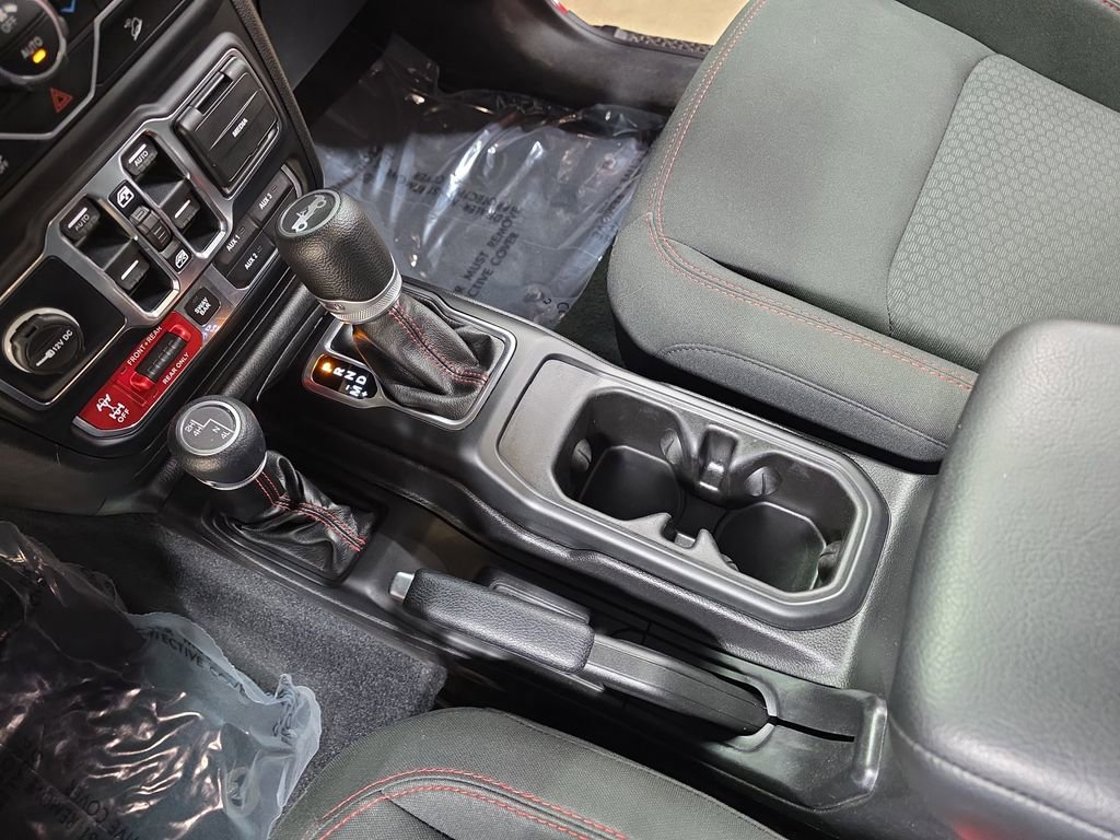 Used 2019 Jeep Wrangler Unlimited Rubicon AWD/4WD image 23