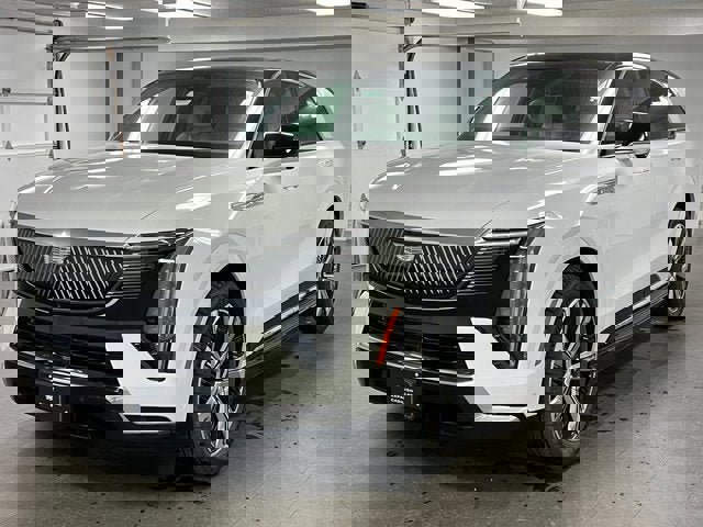 New 2025 Cadillac Escalade IQ Luxury 1 w/ Smart Trailering package