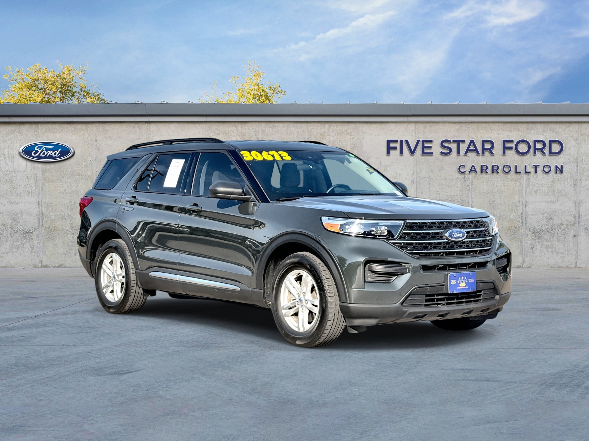 Used 2023 Ford Explorer XLT
