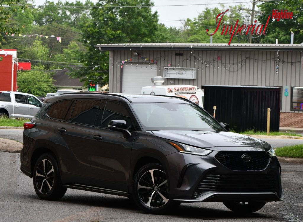 Used 2021 Toyota Highlander XSE