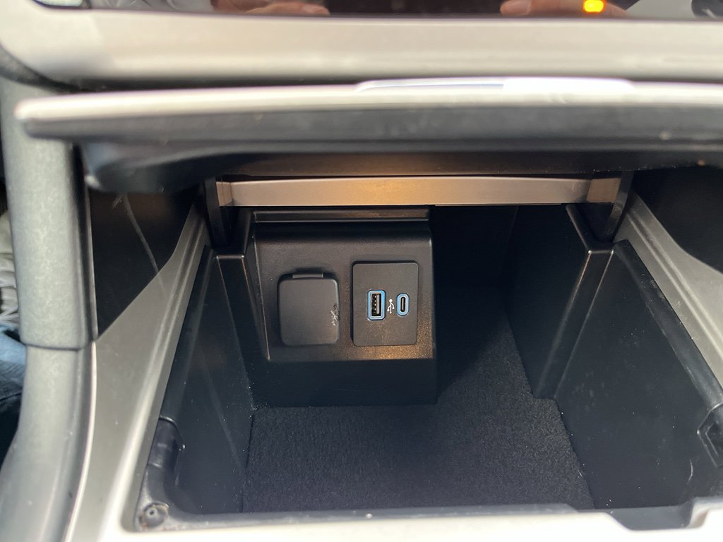 Used 2021 Ford Explorer XLT w/ Class III Trailer Tow Package image 20