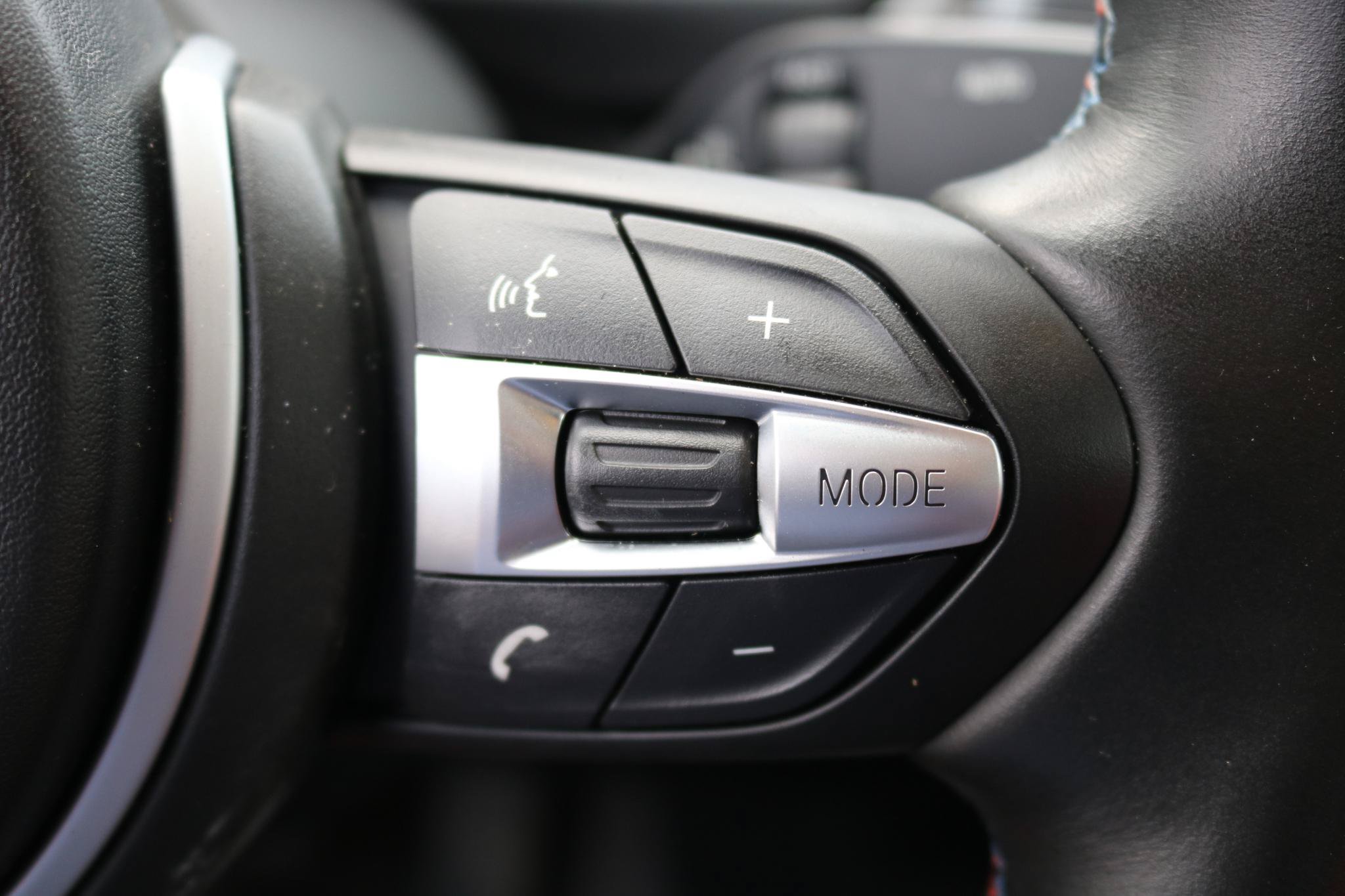 Used 2020 BMW M4 Coupe w/ Competition Package RWD image 23