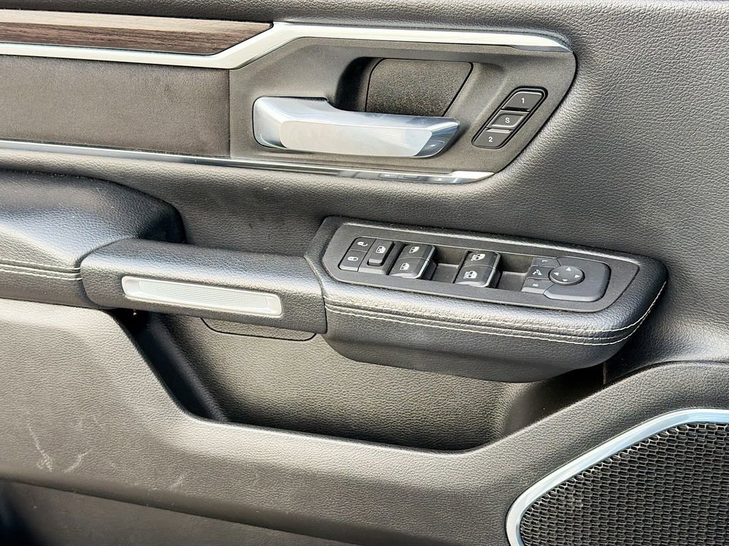 Used 2025 RAM 1500 Laramie image 20