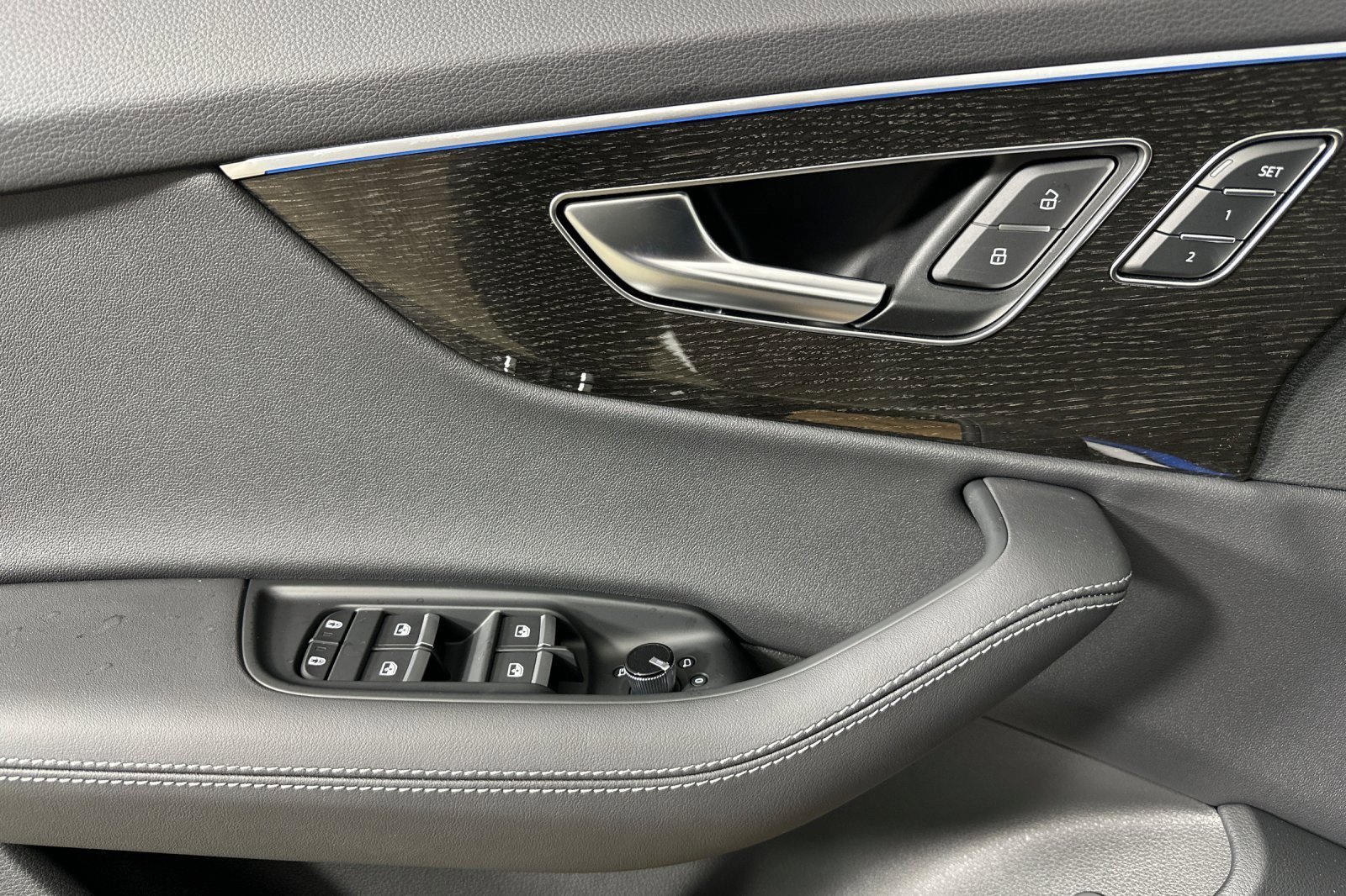 New 2026 Audi Q7 3.0T Premium Plus AWD/4WD image 10
