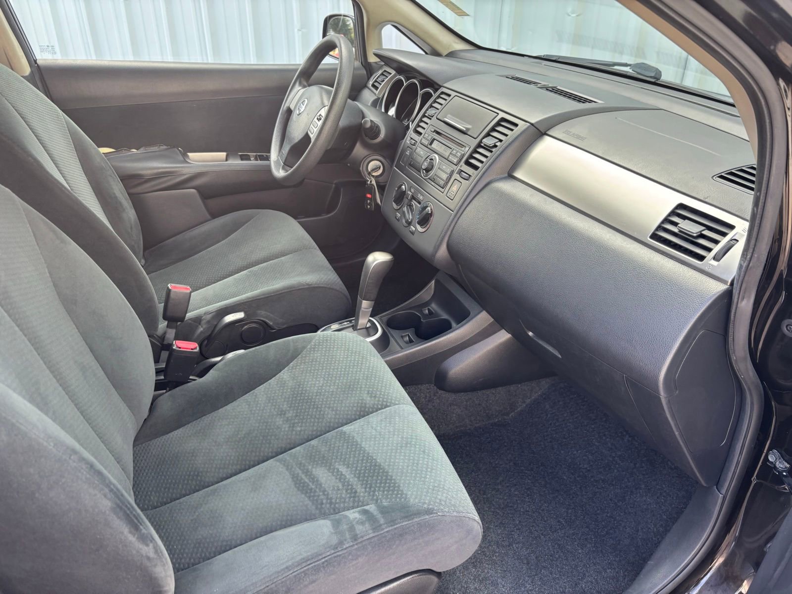 Used 2011 Nissan Versa 1.8 S w/ Plus Pkg image 30