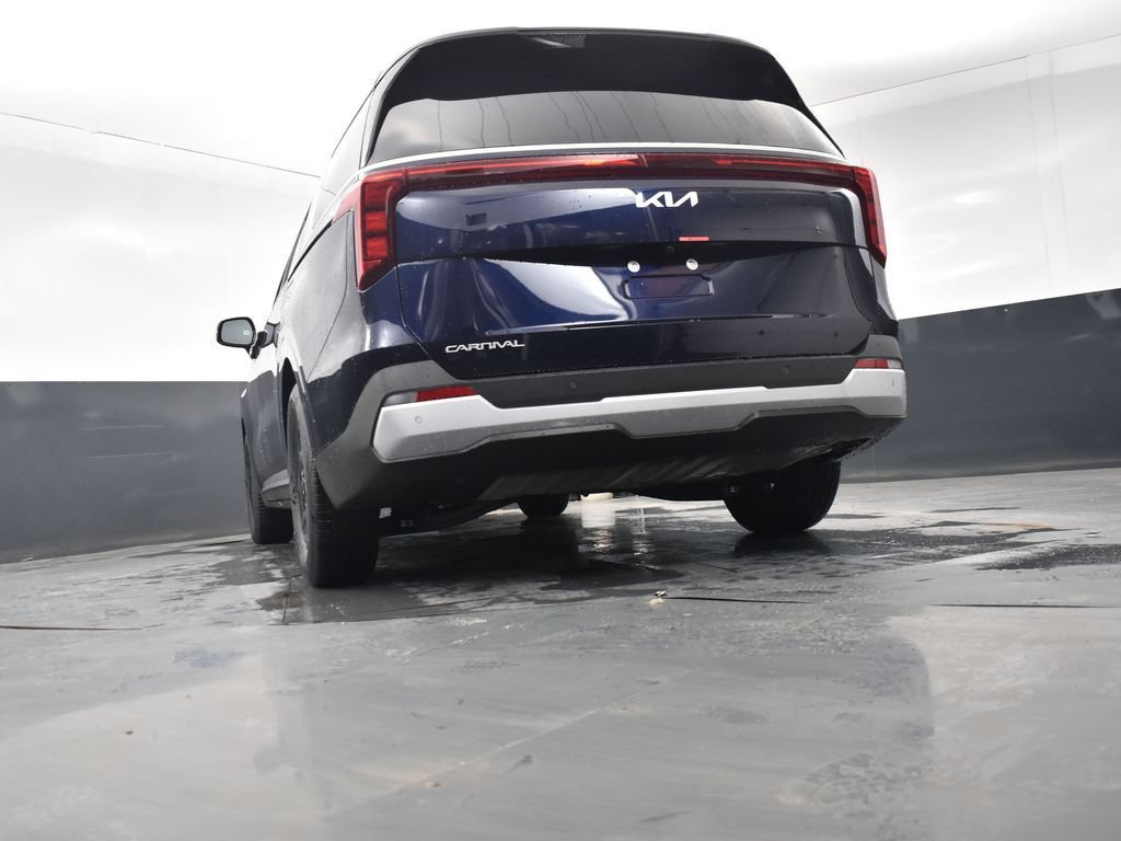 New 2026 Kia Carnival FWD image 15
