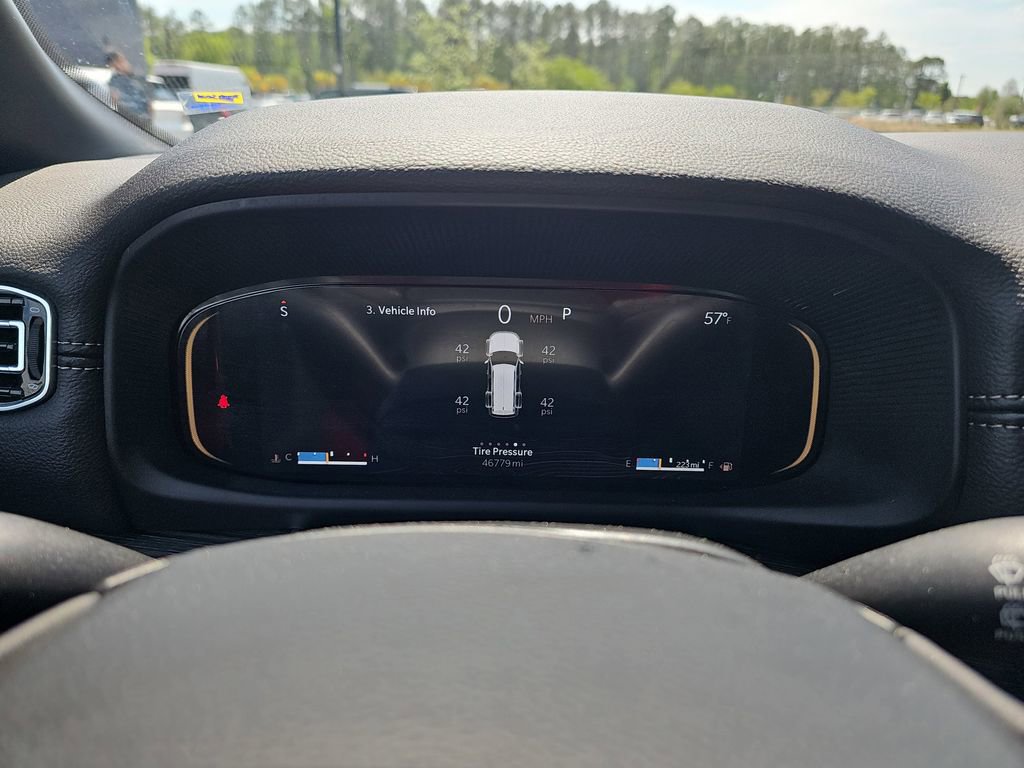 Used 2024 Jeep Wagoneer L Series II w/ Flexible Seating Group image 24