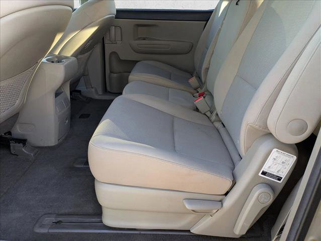 Used 2019 Kia Sedona LX image 17