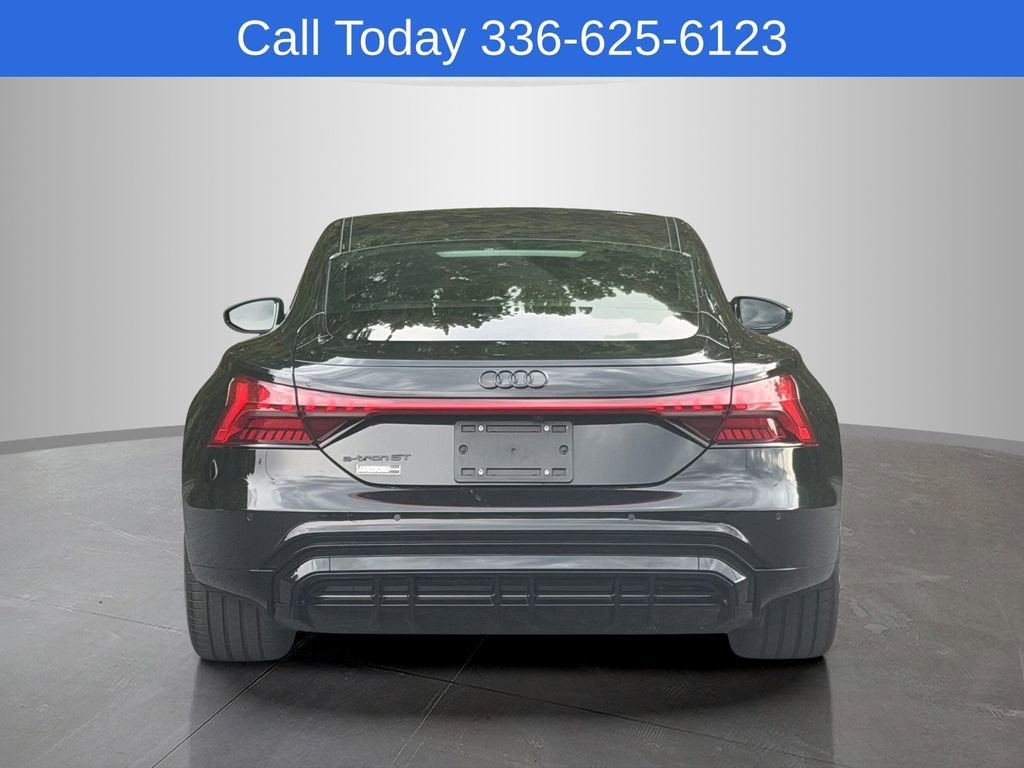 Used 2023 Audi e-tron GT Premium Plus AWD/4WD image 4