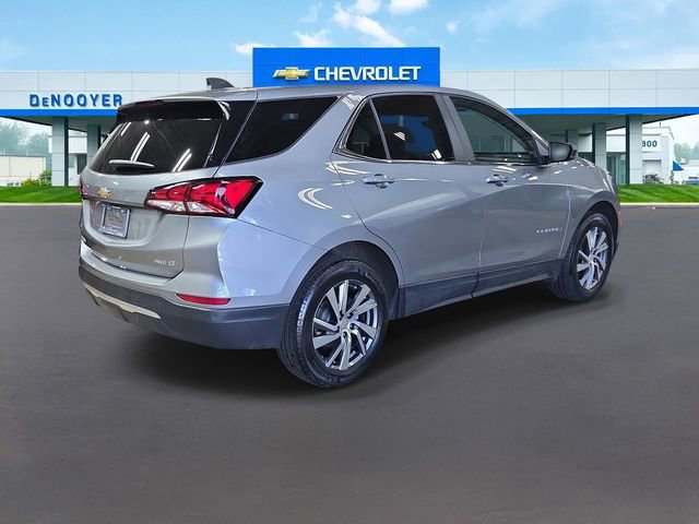 Used 2024 Chevrolet Equinox LT w/ LPO, Floor Liner Package AWD/4WD image 8