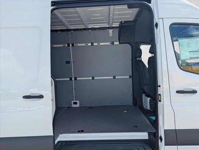 New 2026 Mercedes-Benz Sprinter 2500 image 15