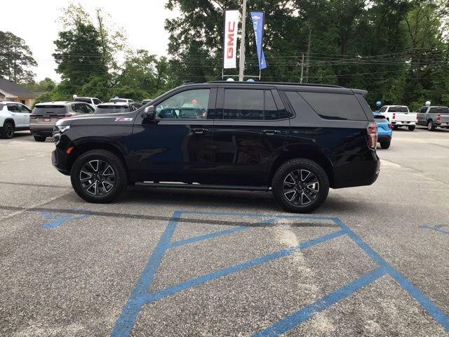 Used 2022 Chevrolet Tahoe Z71 w/ Z71 Off-Road Package AWD/4WD image 3