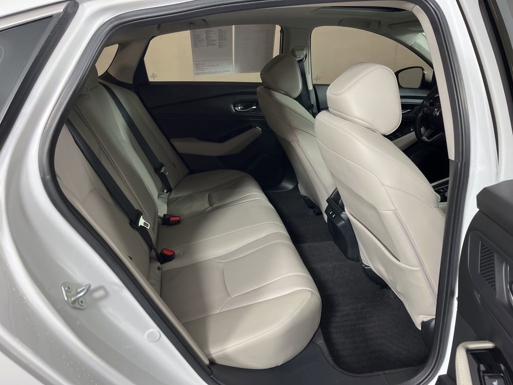 Used 2023 Honda Accord Touring image 9