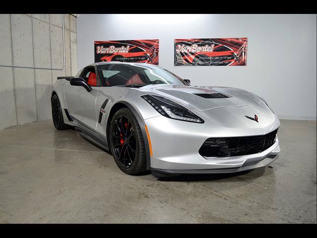 Used 2019 Chevrolet Corvette Grand Sport w/ Grand Sport Heritage Package RWD image 2