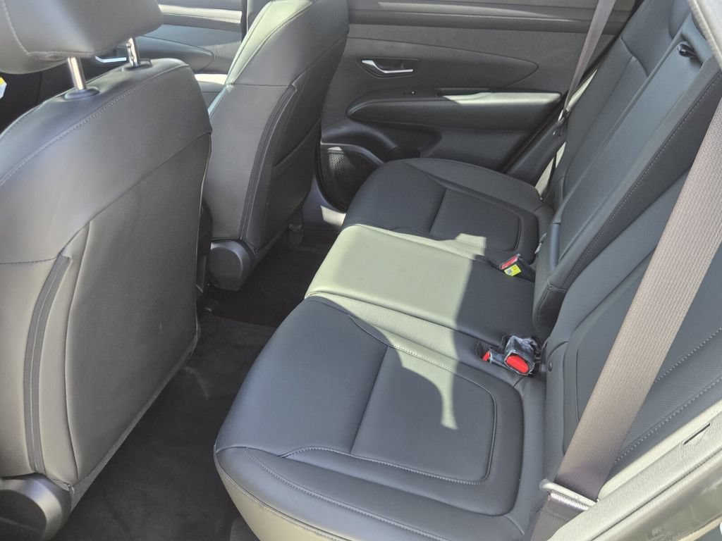Used 2026 Hyundai Tucson SEL FWD image 11