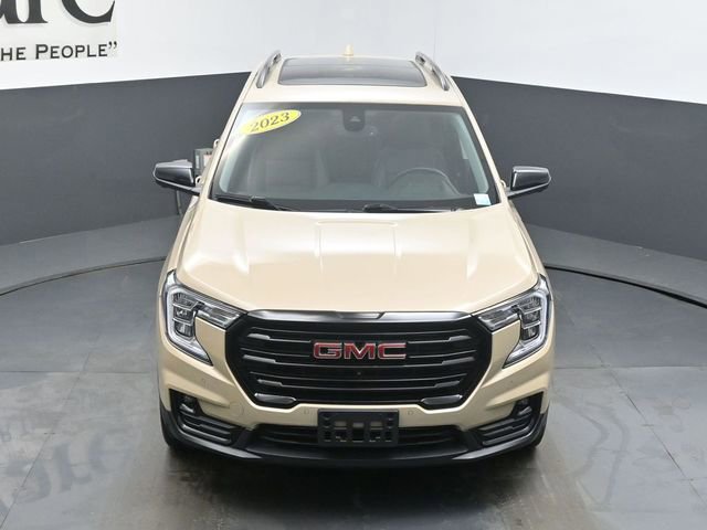 Used 2023 GMC Terrain SLT w/ Infotainment Package II image 58