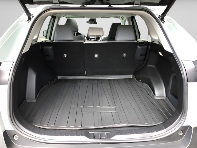 Certified 2021 Toyota RAV4 XLE Premium AWD/4WD image 9