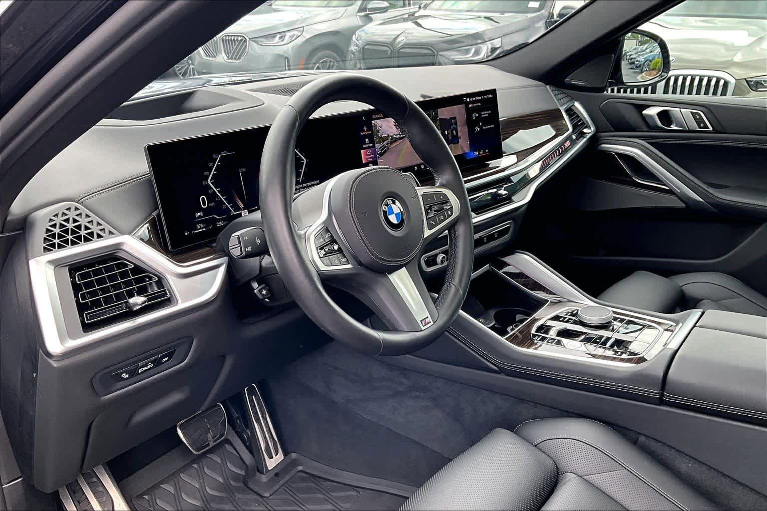 Certified 2024 BMW X6 xDrive40i w/ Premium Package AWD/4WD image 18