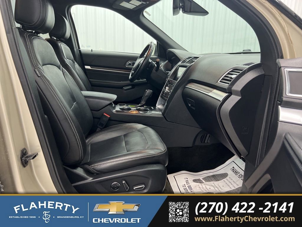 Used 2017 Ford Explorer Limited w/ Equipment Group 301A image 15