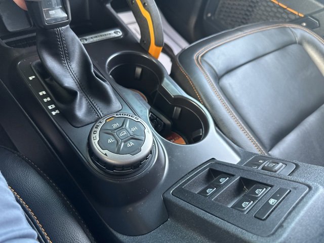 Used 2024 Ford Bronco Badlands image 44